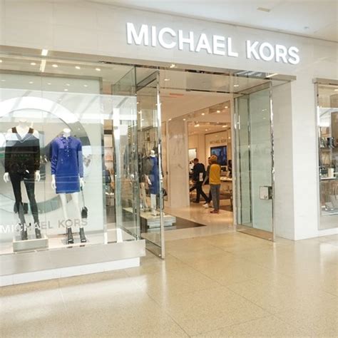 michael kors kijiji edmonton|Michael Kors west Edmonton mall.